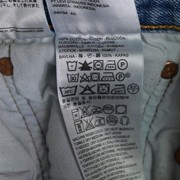 Levis 36 x 30 501 Original Button Fly Straight Light Wash Denim Jeans - Picture 5 of 7